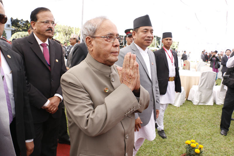 Indian President Mukherjee attends reception at Indian Embassy